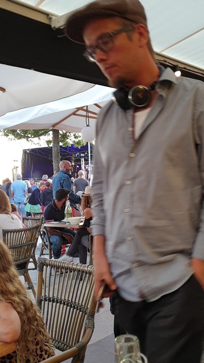 Chez L’Oncle Phil-2